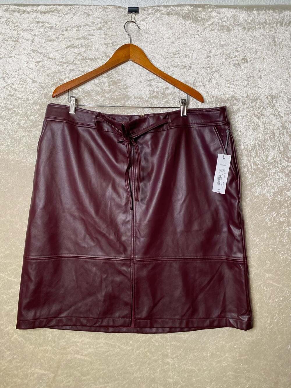 Liz Claiborne Faux Leather Skirt